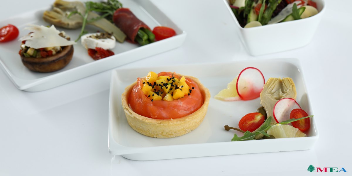 MEAAIRLIBAN's tweet photo. 🍽️Good Food is Good Mood! 🍽️ 

#MEA #FlyMEA #DineOnBoard https://t.co/2RG2yBs2Mw