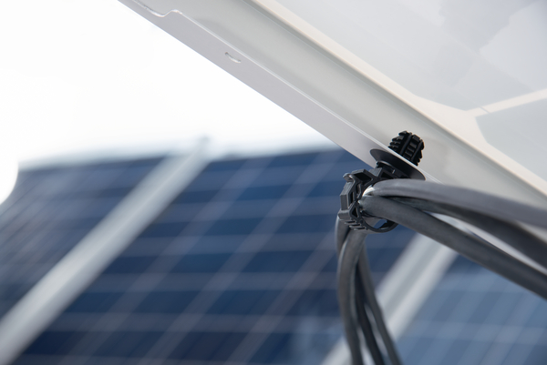 Portugal_HT's tweet photo. ☀️Junte-se ao nosso especialista em energias renováveis Georg Neureiter e obtenha dicas sobre como manter baixos os custos de funcionamento da sua instalação #fotovoltaica. 
 
📋Para aceder às gravações dos 5 #webinars gratuitos, registe-se aqui: https://t.co/y0Ae5TNG4z https://t.co/wOzTooqL8U