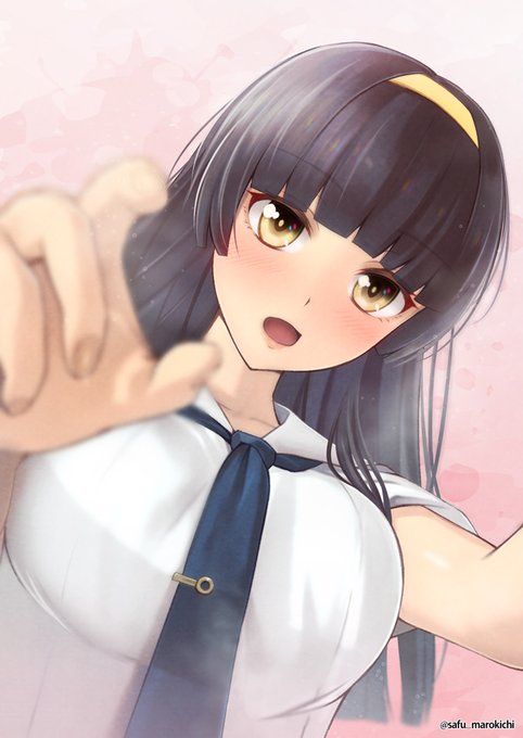 「監督、何か付いてるわ。少しだけ動かないでね」
#ハチナイ 