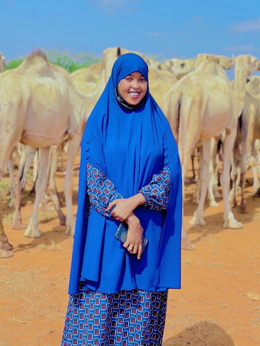 IGuduudo's tweet photo. Hadaad ii gon leedahay guri iyo aroos  gudo waajibkaagoo geel iyo iraman abahay gudoonsii 🥰✌🏻❤️ https://t.co/t4KUG1xWH6