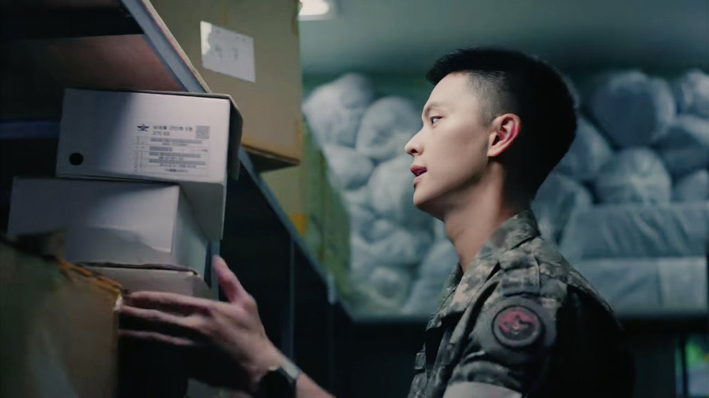 iamchichers's tweet photo. D-4
I was happy that Sungjae was assigned in the military band coz that would mean we’ll be seeing him more often. And boy he did not disappoint! They really made his service “sulit”. He even became the “face” of MMA CFs and posters. 😂
#WaitingForYook
#YOOK_SUNGJAE #육성재 https://t.co/jCHREPe9ln
