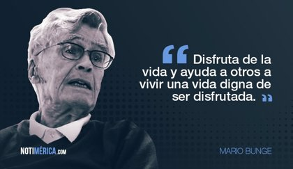 cientificospe's tweet photo. [1] La ciencia y tecnología son herramientas fundamentales para nuestro progreso, tener una vida digna y la construcción de una sociedad sustentable. El Estado ha avanzado con instrumentos y políticas para su promoción, pero aún se requiere más de nosotros. #CompromisoConElPerú https://t.co/KWuw49zYKR