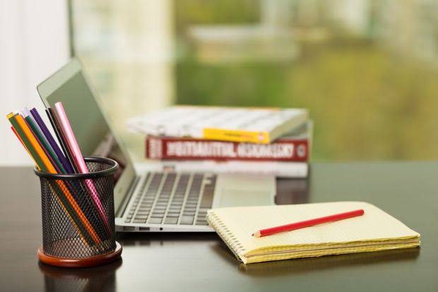 Prowriters8's tweet photo. Hi there, I write essays in the following fields.
#homework
#biology
#english
#Literature
#nursing
#business
#math
#marketing
#essaypay
#essayhelp
#homeworkslave https://t.co/kvBzortMdb