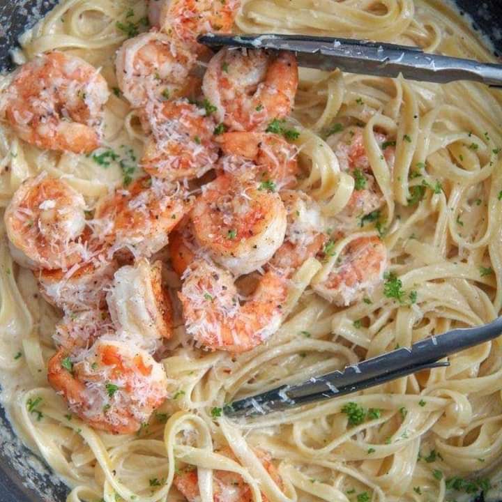 ArttRoom_'s tweet photo. Pasta 🍝 https://t.co/1Wlt3P34kI