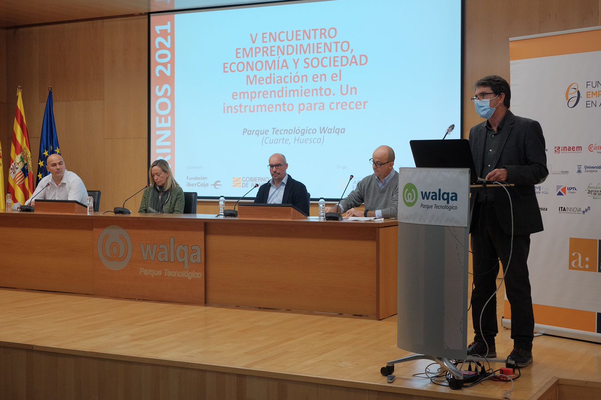 👥Mesa redonda 'Crecer con nuevos socios' con experiencias de obtención de financiación: 

🔸Iván Izco (<a href="/CarnicasSariz/">Industria Cárnica Sariz</a>) 
🔸<a href="/asin_jon/">Jon Asín Muñoa</a> (#BeePlanetFactory)
🔸<a href="/IsabelGimeno1/">Mabel Gimeno</a> (<a href="/DiveMedical/">DIVE Medical</a>) 

Modera Alejandro Vesga, director de la revista <a href="/Emprendedores/">Emprendedores</a> 

🔴📹youtu.be/Zlk70YSt0zQ
