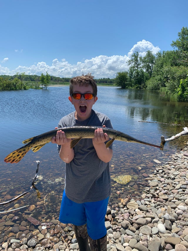 After about a year and a half of searching for it, I caught him finally, submitted it to the outdoors news, and got in as the fish of the week, was very excited. As a bonus we caught this monster small mouth!
#fishingtrip #fishingislife #fishingdaily #fishinglifestyle