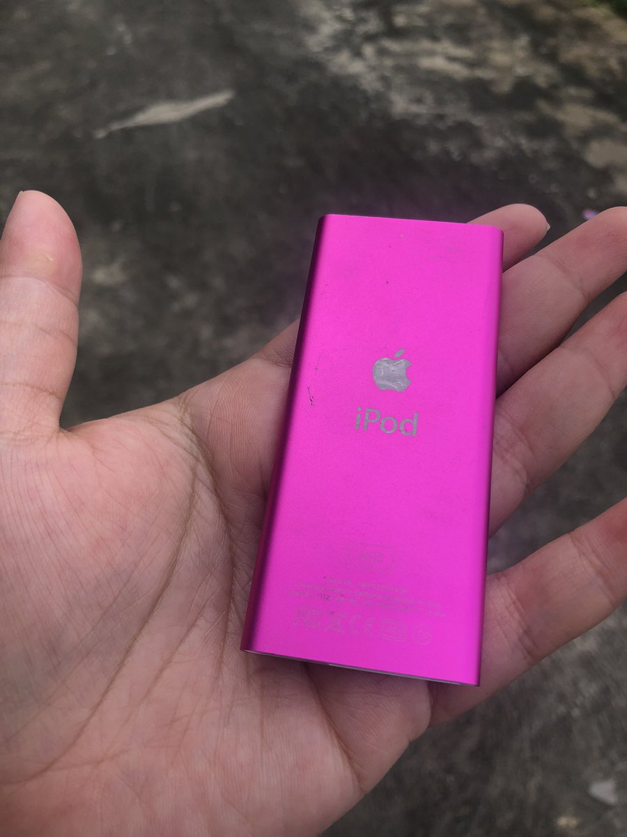 GoldstarBluesky's tweet photo. IPod nano2 
ความจุ 4GB ใช้งานได้เต็มระบบ 
ลงเพลงได้ปกติ
แบตประมาณ 20 ชั่วโมงขึ้นอยู่กับการใช้งาน
 
แถมสายชาร์จ 1 เส้น
‼️ราคา 750 บาท‼️

ค่าส่ง j&amp;t 50 /แฟลช60

#ipodnano1 #ipod #ipodclassic #ipodtouch #ipodnano #ipone #ipodshuffle #ipodcase #ipodmini #ipodtouch6  #ipodnano2 https://t.co/uau03VNV6k