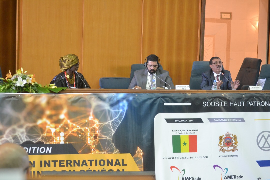 SenegalWim's tweet photo. Au delà du renforcement des liens avec les parties prenantes et des échanges sur les réalisations et projets de WIM Sénégal, le #SIM2021 c'était aussi un cadre de plaidoyer pour entres autres une gouvernance inclusive et un renforcement de la compétitivité des PME des femmes. https://t.co/kdJqef95ex