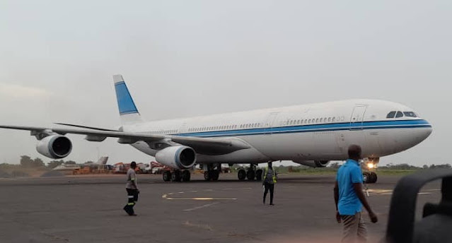 Hypercutt's tweet photo. #GuineBissau
Bissau's controversial #AIRBUS A340-300 was owned by Kuweit Airways and was acquired in 1995. But as of March 2020 the aircraft has a new owner who must be discovered. Who owns this jumbo jet?
@oaci @IATA @aviation https://t.co/c5hPY4hjcR
