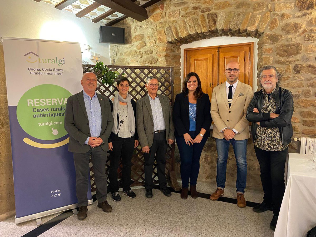 costabrava's tweet photo. ❗️Aquest matí s’ha presentat la nova central de reserves #turalgi a Canet d’Adri, una plataforma que crea valor en el conjunt de la destinació i on també hem participat amb la intervenció de @JaumeDulsat
#inCostaBrava #inPyrenees
🔗 https://t.co/16Q6rc4s5b https://t.co/LHe3hvrSzr