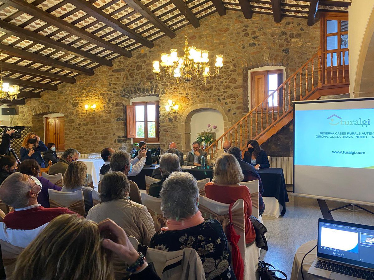 costabrava's tweet photo. ❗️Aquest matí s’ha presentat la nova central de reserves #turalgi a Canet d’Adri, una plataforma que crea valor en el conjunt de la destinació i on també hem participat amb la intervenció de @JaumeDulsat
#inCostaBrava #inPyrenees
🔗 https://t.co/16Q6rc4s5b https://t.co/LHe3hvrSzr