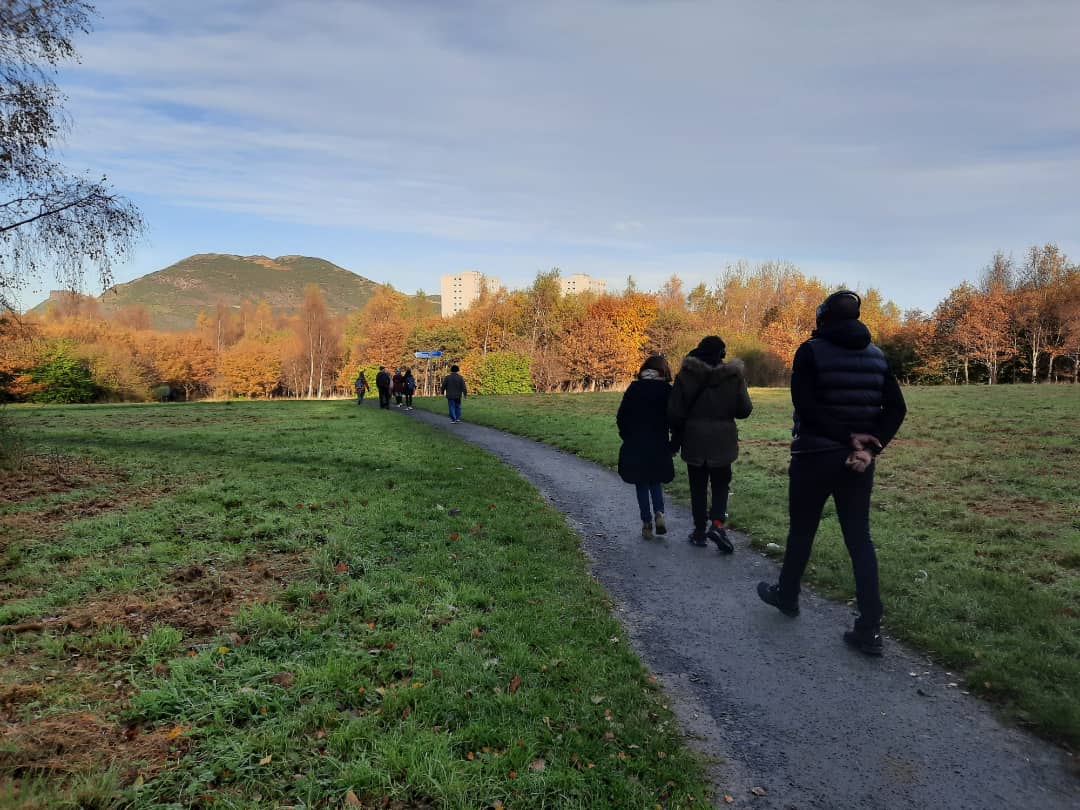 greenspacetrust's tweet photo. Our last session with @edinburghcollege ESOL group today. Totally blessed with a beautiful autumn day. #letstalk #talkandwalk #outdoorlearning #greenprescribing #teamwork https://t.co/vfzHGlYj2N