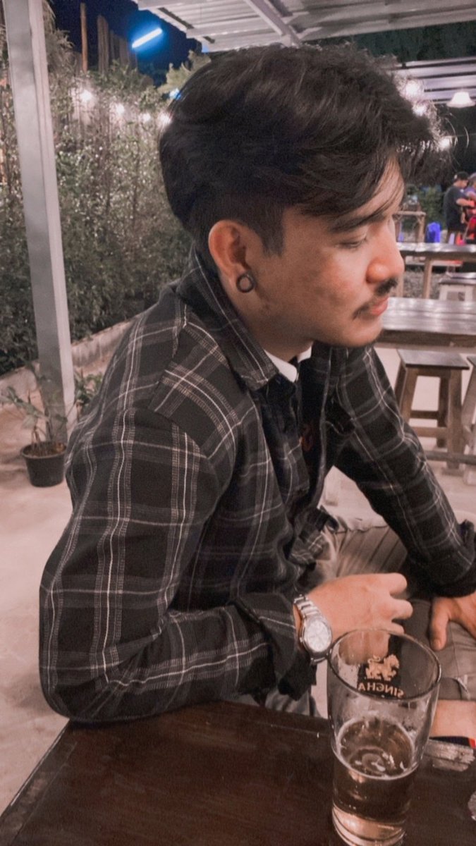 AppTNK1997's tweet photo. ถ้าชอบก็ได้แค่ชอบนะ  แต่ถ้าจีบก็จะได้เป็นแฟน  😘🥰🤹‍♂️♥️ https://t.co/1V2kaFjnO1