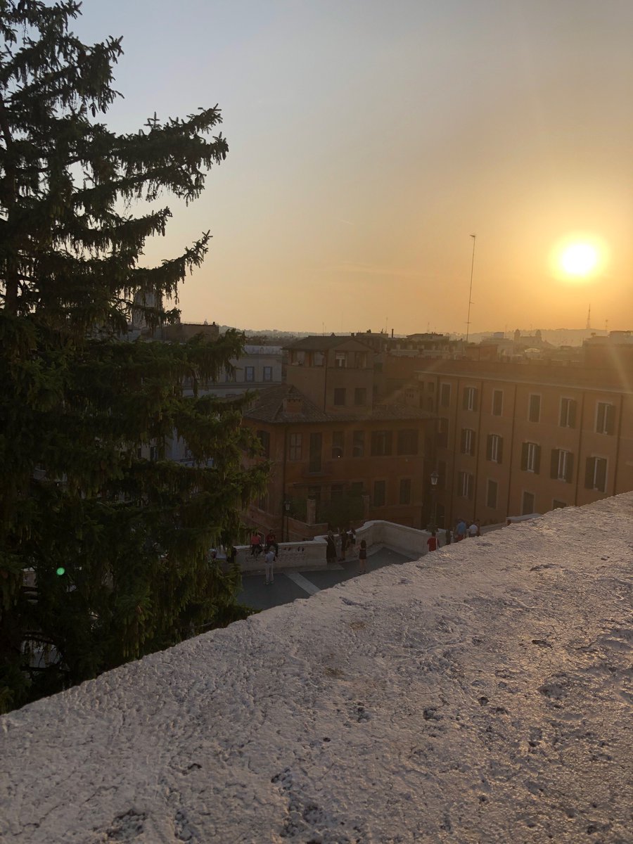 travelblogqueen's tweet photo. #Travel #bolandclass
Miss the beautiful city of Rome🇮🇹❤️
Wishing summer could come back sooner, so I can be back here @italievoyage https://t.co/WekCycDk5Q