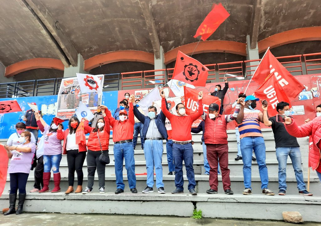 ASanchezZapata's tweet photo. El Frente Unitario de Trabajadores informa que no asistirá a la reunión convocada por el Presidente @LassoGuillermo ya que no ha sido invitado, a pesar de haber solicitado varias veces por escrito ser recibidos. Insistiremos en mantener el diálogo propuesto por el Gobierno. https://t.co/ePYzTR7N2b