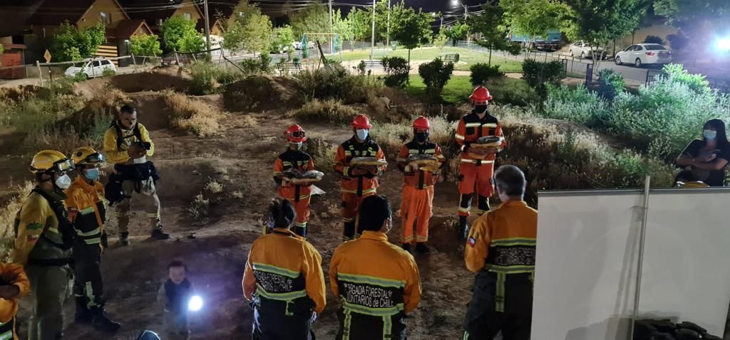 1ª Brigada Forestal Voluntaria de Chile tweet media