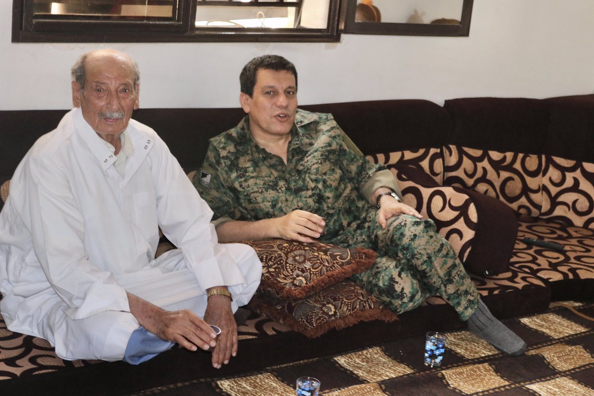 MazloumAbdi's tweet photo. الاستهداف الجبان الذي أسفر عن استشهاد الجد يوسف كلو وأبناءه مظلوم ومحمد في مدينة قامشلو، مجزرة مروعة تهدف ترهيب المدنيين الآمنين. 
نتقدم بأحر التعازي لعائلة كلو ومدينة قامشلو. https://t.co/aFb0kApDB3