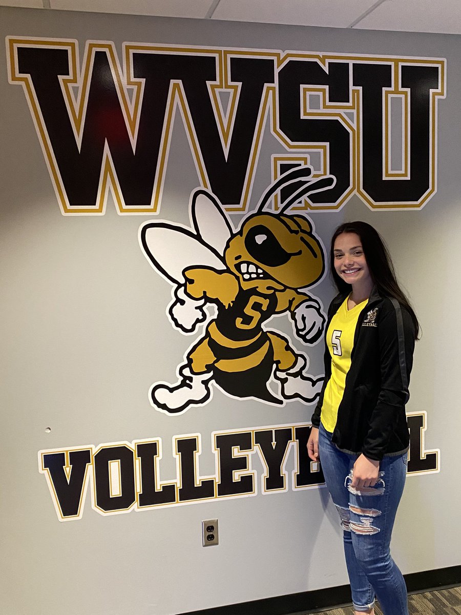 Alyssa Hill tweet media