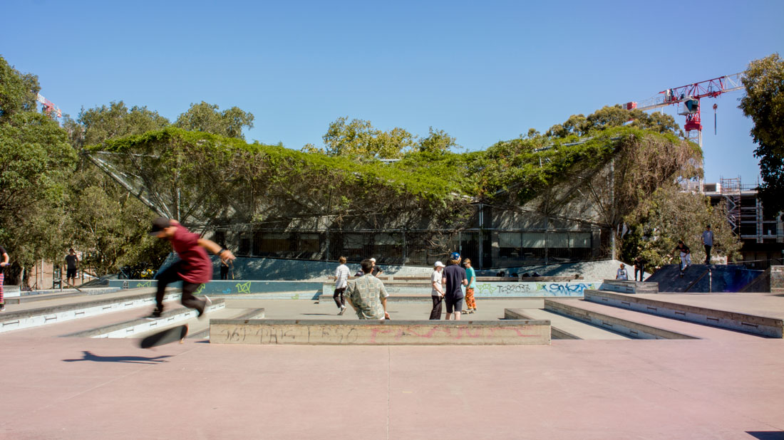 urbannext_net's tweet photo. #ShadeShaping
Learn about Weave #Youth and #Community Services, a project in #Waterloo, Sydney by Collins and Turner.

Formerly a toilet block, it is now a community #counseling center and a hub for #local youth. 

Find it at: https://t.co/nGD6xAWvcn https://t.co/EOz4XRWz9C