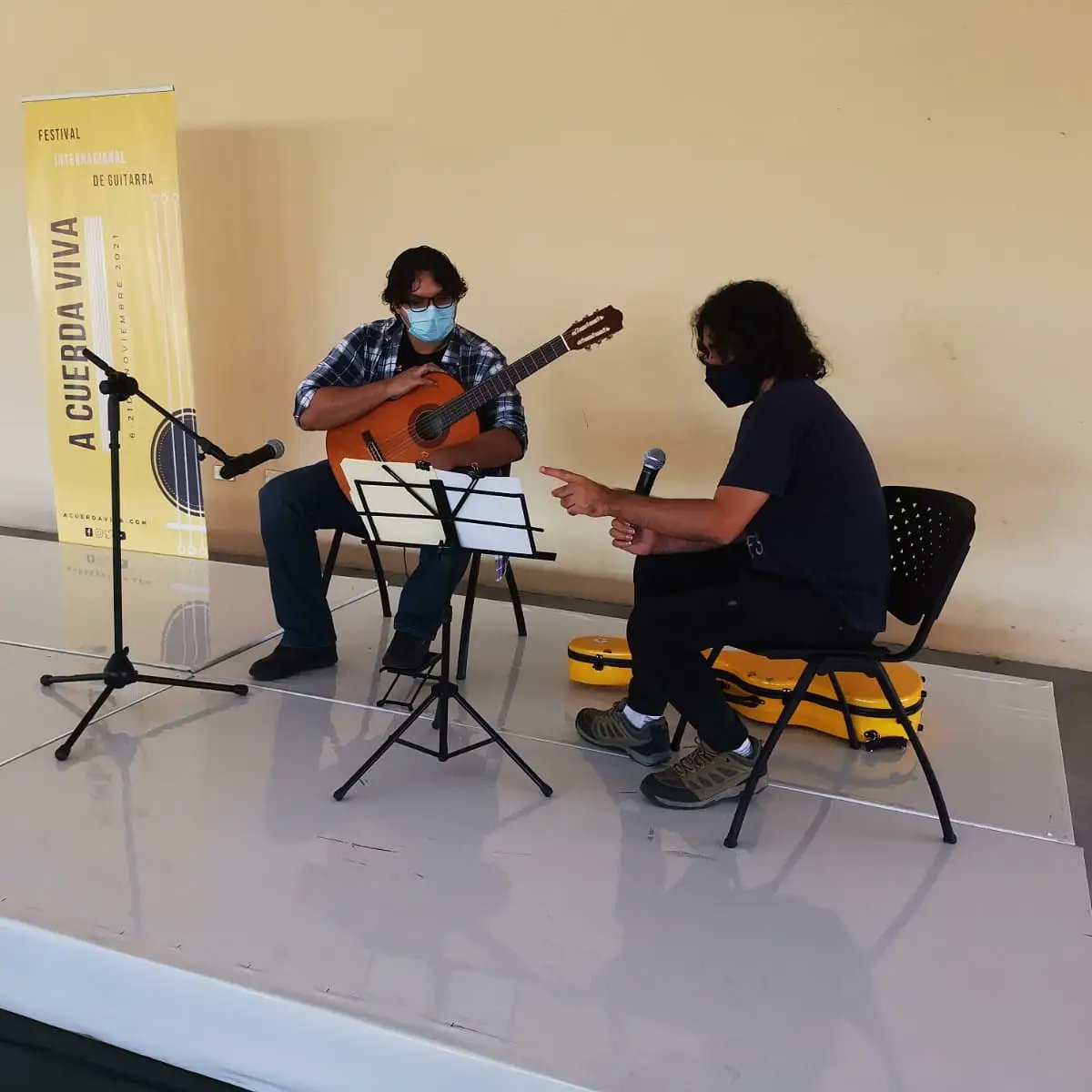 Acuerdaviva's tweet photo. Continúa esta semana la parte formativa de nuestro festival A Cuerda Viva 2021. Más información
https://t.co/KnNimgiskk
#La_Fiesta_de_la_Guitarra_en_ElSalvador https://t.co/Z9GmDPRgmR