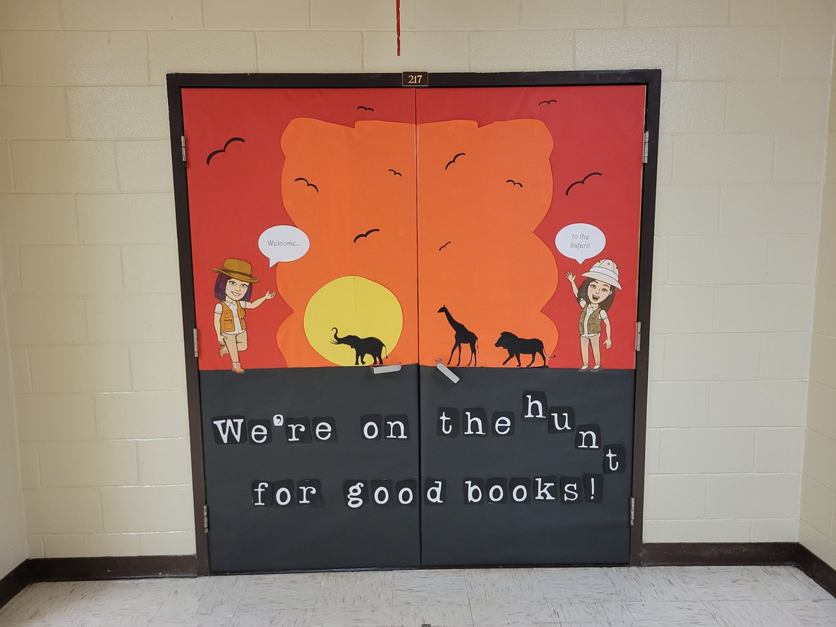 We're on the hunt for good books today in the NCTS library!