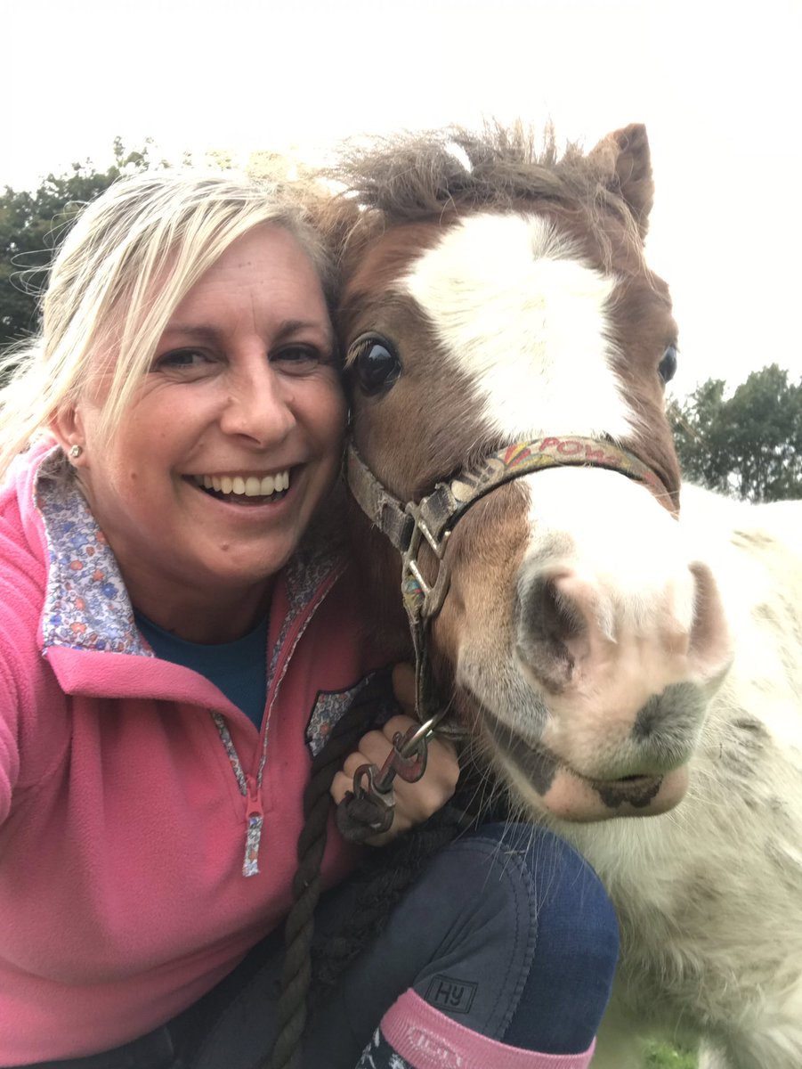 Rabbitminiature's tweet photo. Iβm a bit Fuzzy β¦ I can hear the distant call of the clippers - nobody would believe the beauty that lies beneath π€£#fuzzypony https://t.co/aaCc5Jnhro
