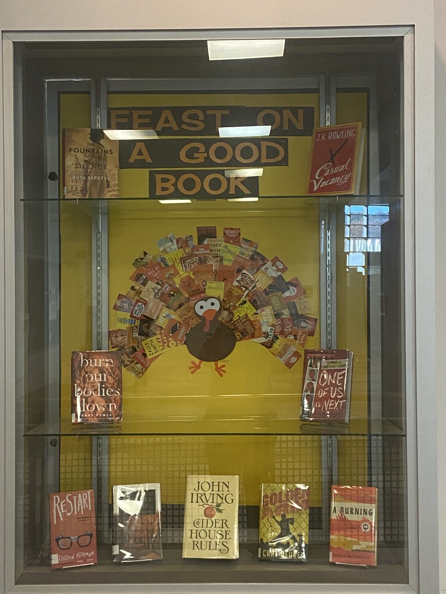 MHSHawksLibrary's tweet image. 