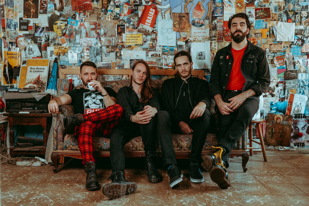 obsidiankingdom's tweet photo. We're taking over Portugal this weekend with @gaerea_official - come to the ball!! 💪🔥🎸

12 NOV - HARDclub Porto
20:30 Meet &amp; Greet @ The Vortex Exhibition
https://t.co/EAlWsSf2Kc

13 NOV - RCA CLUB Lisbon
14:00 Meet &amp; Greet @ Glamorama Rockshop
https://t.co/esBTYct7yO https://t.co/ldvwPRkkzU