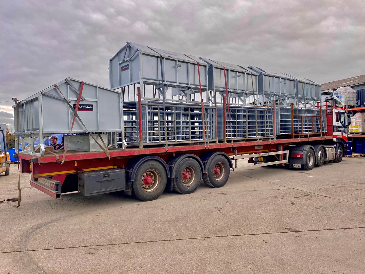 Great photos sent over from Bridgmans Agricultural Supplies,  delivered to them yesterday. 

📸 Thanks to Tara &amp; Nikki for the photographs.