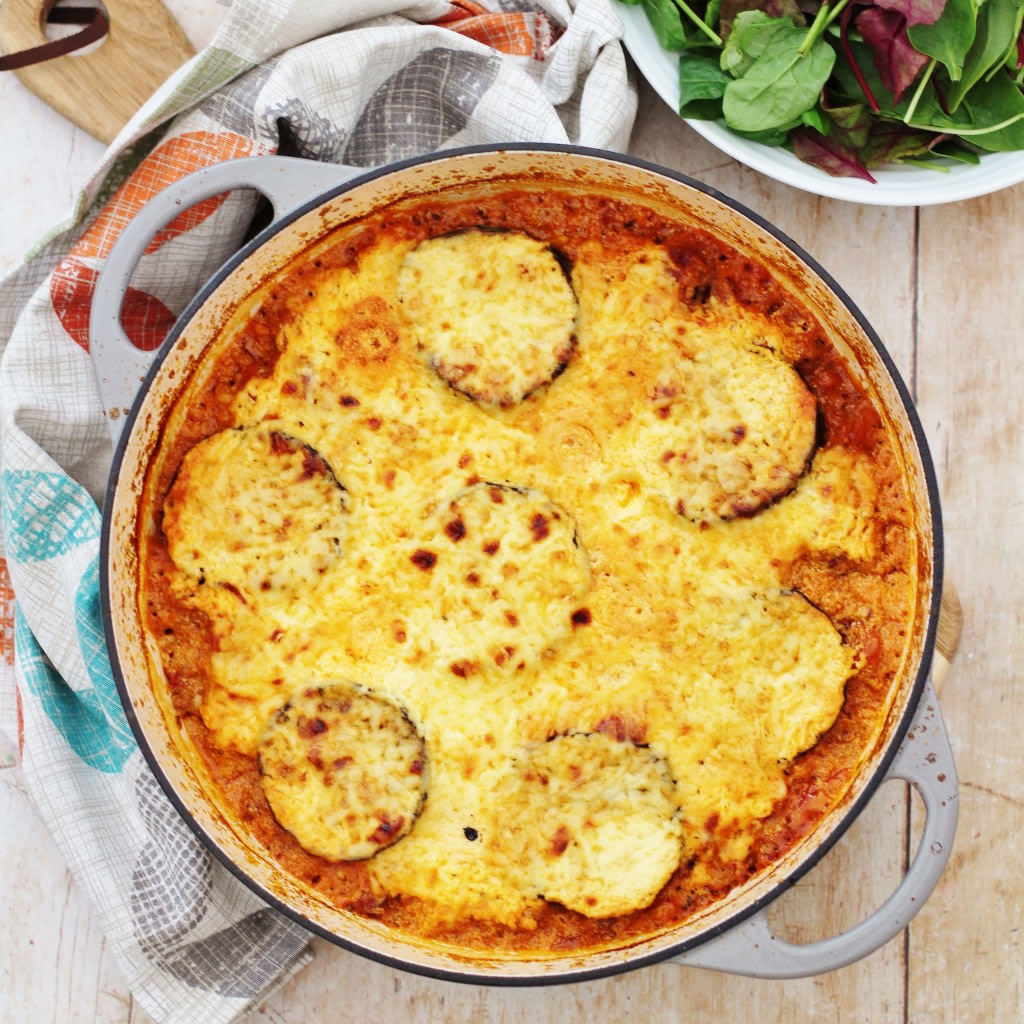 easypeasyfoodie's tweet photo. A couple of neat tricks and cheats make this Easy Lamb Moussaka quick and simple to make – but no less tasty! Make it with mince or use roast lamb leftovers. 

RECIPE: https://t.co/sVlmUZGN0G

#lamb #moussaka #easymoussaka #quickmoussaka #lambmoussaka #lambmince #leftoverlamb https://t.co/dWAB7B0ihi