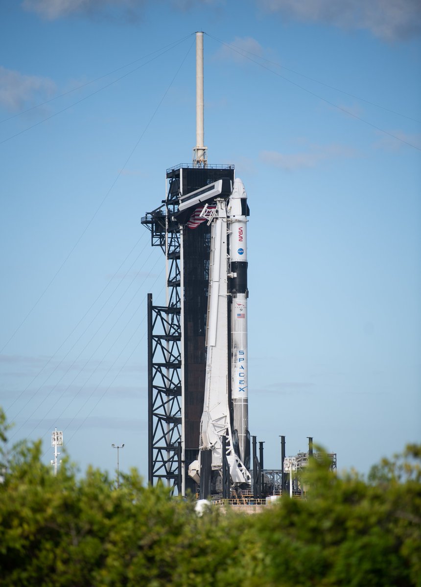 Commercial_Crew's tweet photo. Tonight, @NASA’s @SpaceX #Crew3 mission launches to the @Space_Station with @Astro_Raja, @AstroMarshburn, Kayla Barron, and @astro_matthias aboard a Crew Dragon spacecraft.

Tune in:
• 4:45pm ET: Coverage begins
• 9:03pm ET: Liftoff

💻: https://t.co/YeWrpz41EN https://t.co/C05cp05IrO
