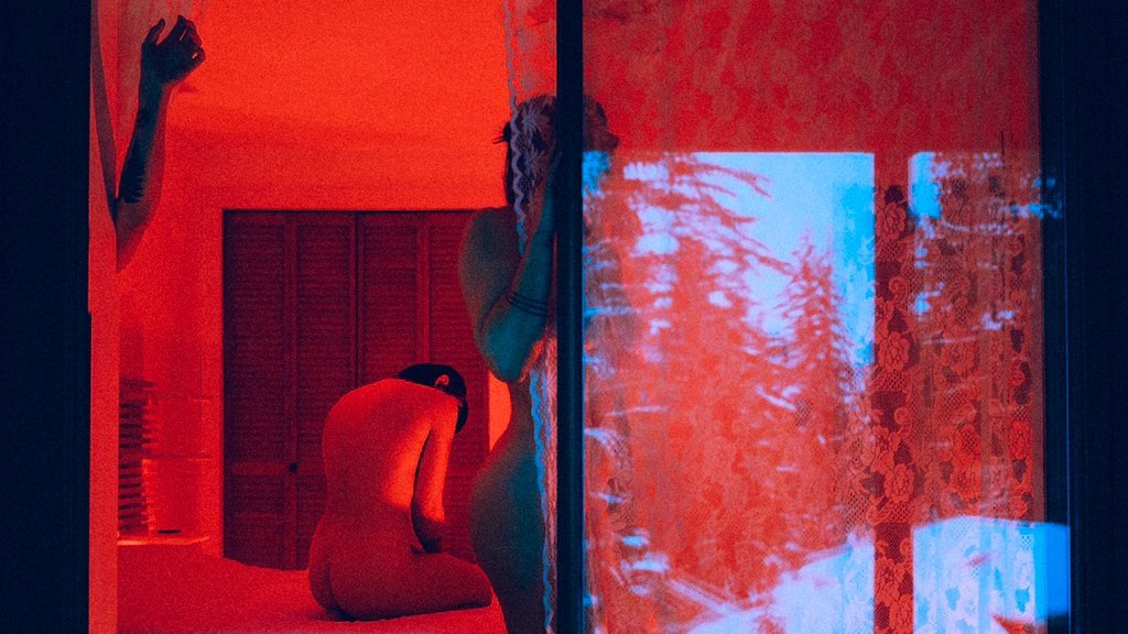 _ponygirl's tweet photo. Cold sweats https://t.co/4RNN8pMRUp