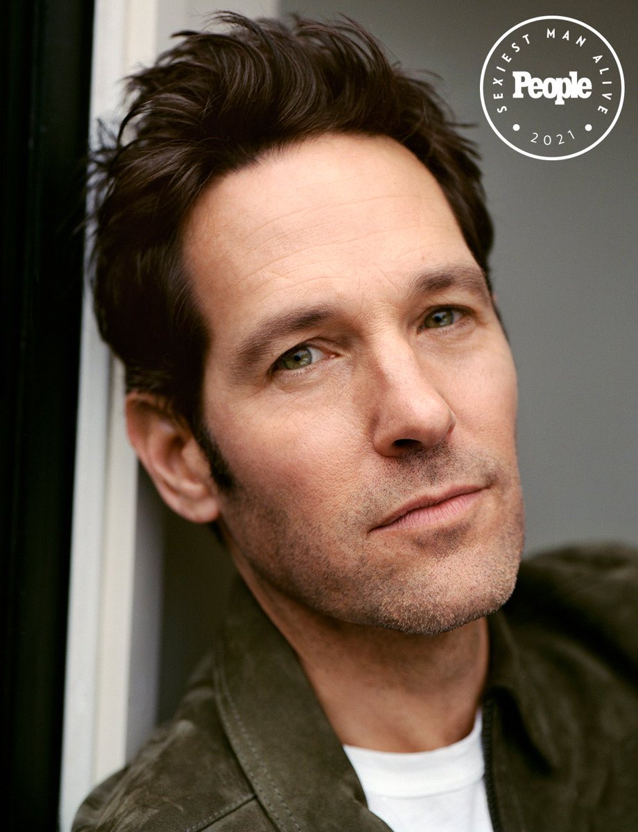 radiummx's tweet photo. #ZonaRA #PaulRudd es considerado por la revista #People como uno de los hombres más sexys del 2021. 

¿Qué opinas? https://t.co/BlCa3I7KK4