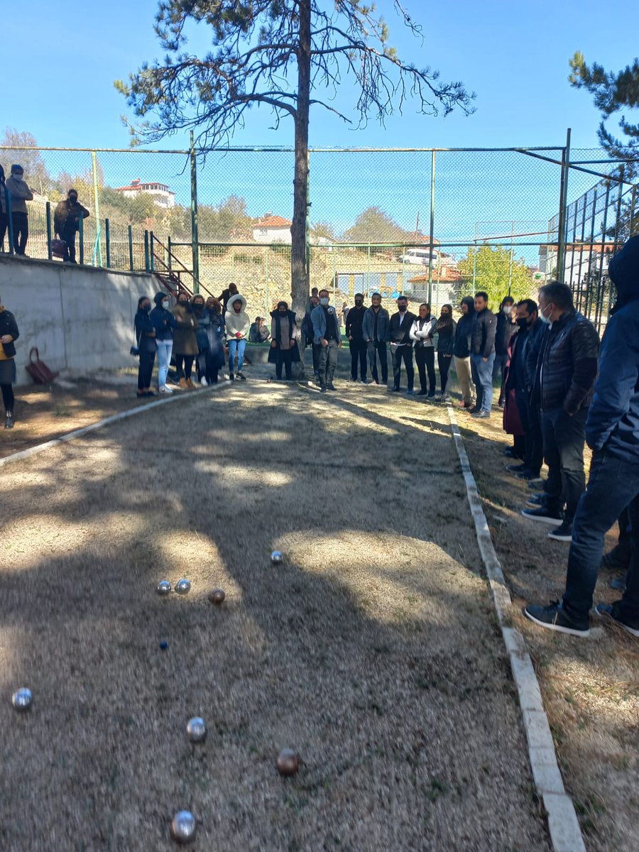 Fatih Aydınalp (@aydinalp_20) on Twitter photo 24 Kasım Öğretmenler Günü bocce turnuvası etkinliğine katılan tüm öğretmen arkadaşlarıma teşekkür ederim.
<a href="/kalemem20/">Kale İlçe Milli Eğitim Müdürlüğü</a>
<a href="/totak2066/">Nurettin TIKIM</a>
<a href="/Bekircayrc1/">Bekir Çayırcı</a>
<a href="/Baharyolcu20/">Bahar yolcu</a> 24 Kasım Öğretmenler Günü bocce turnuvası etkinliğine katılan tüm öğretmen arkadaşlarıma teşekkür ederim.
<a href="/kalemem20/">Kale İlçe Milli Eğitim Müdürlüğü</a>
<a href="/totak2066/">Nurettin TIKIM</a>
<a href="/Bekircayrc1/">Bekir Çayırcı</a>
<a href="/Baharyolcu20/">Bahar yolcu</a>