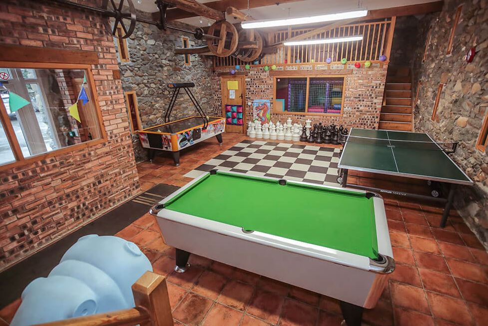 TheHolidayCots's tweet photo. Once derelict farm buildings, Gwynfryn Farm Holidays have been transformed into quality holiday homes. You will find everything you need here for a relaxing getaway.
🛏️ Sleeps 1-8
https://t.co/ySflHfejqZ
#RuralGetaway #Farm #Family #Pets #Pwllheli #Abersoch #Gwynedd https://t.co/9w5ZUKb2zq