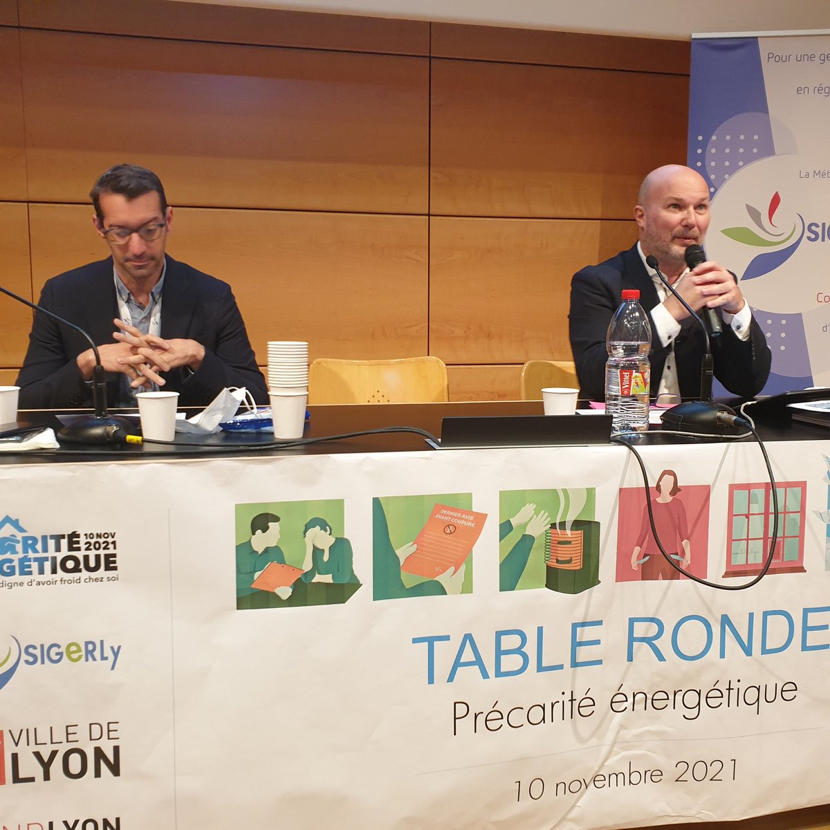 Très heureuse de participer ce jour à la table ronde "agissons pour lutter contre la précarité énergétique" organisée par le <a href="/SIGERLy_/">SIGERLy</a> avec nos partenaires <a href="/CabrolElise/">Cabrol Elise</a> <a href="/_OLIVIERDUPONT/">DUPONT</a>