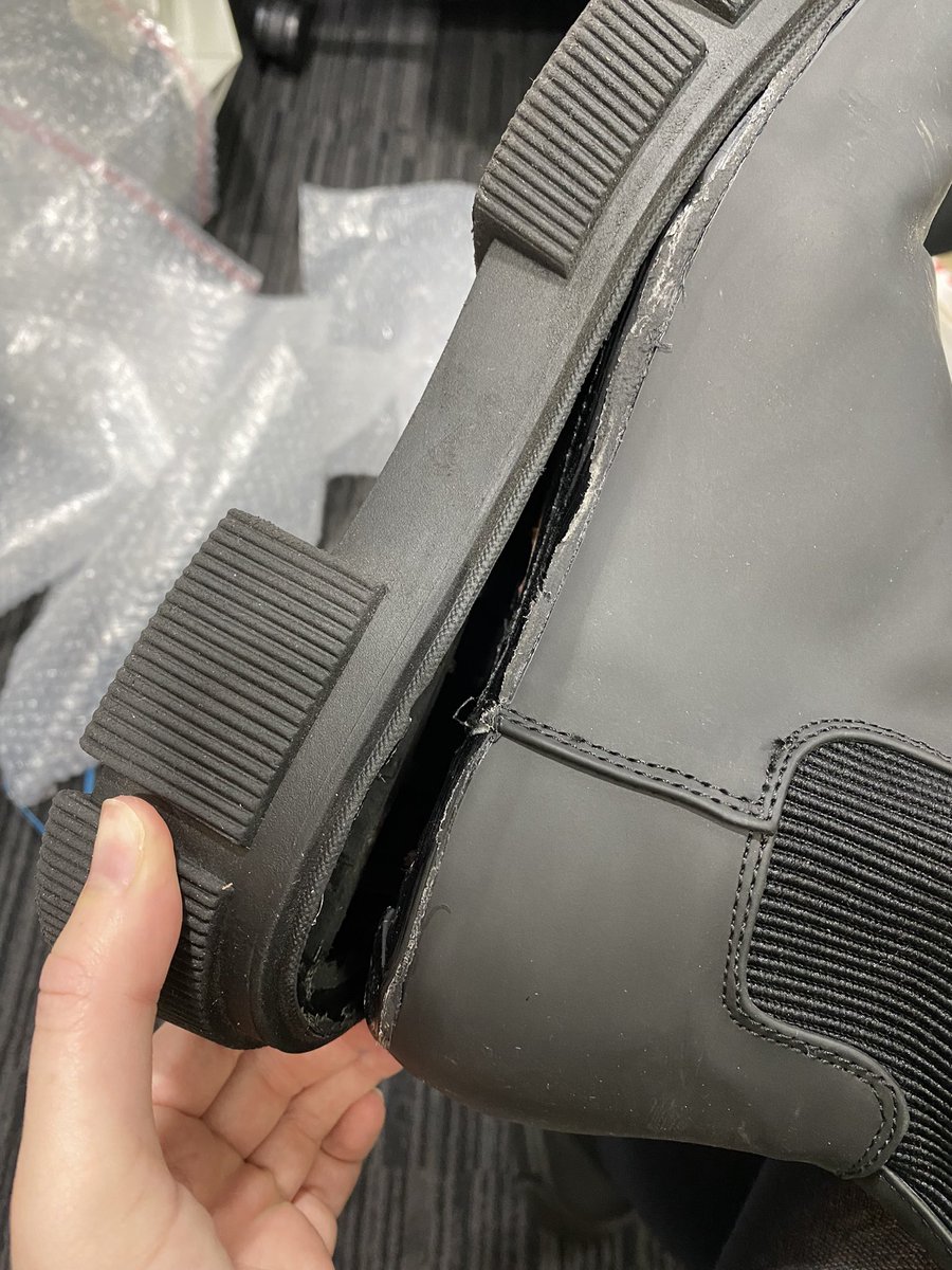Emily__Steele's tweet photo. @schuh Bought at the start of the months and worn 3 times, please can you help! #schuh https://t.co/YeF6Joi6IY