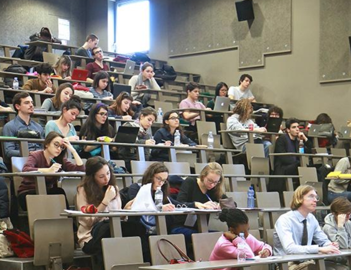 Rencontre avec le docteur Nathanaël Lapidus, à l'origine de la création du nouveau diplôme universitaire "Alimentations végétariennes" à la Sorbonne. Le but : aider les professionnels de santé à mieux accompagner les changements de régimes.

campagnesetenvironnement.fr/rencontre-avec…