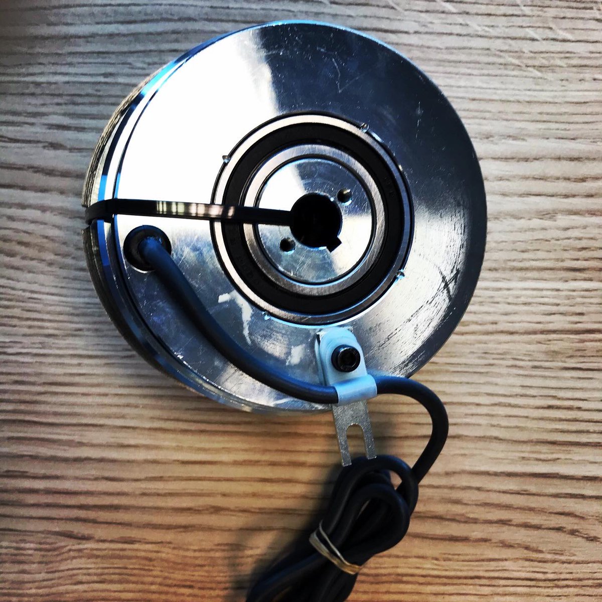 Extractor tool now available for fitting our HR32-E catherine reel electromagnetic clutch, part number 7744.00.TOOL. Essential to prevent damage and distortion of the clutch plates. Contact us for further info! #fueldelivery #fuelmanagement #heatingoil #collinsyouldon