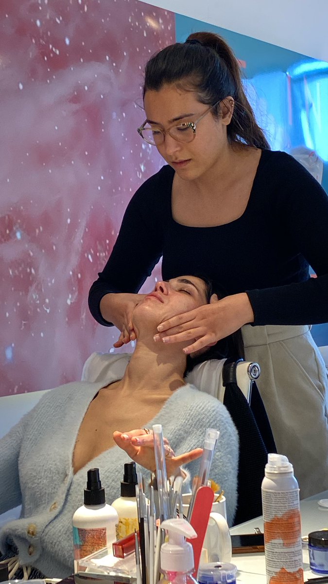CosmeticsMilo's tweet photo. What we need the most on a Wednesday 🥰 https://t.co/UmHTN0O5MX