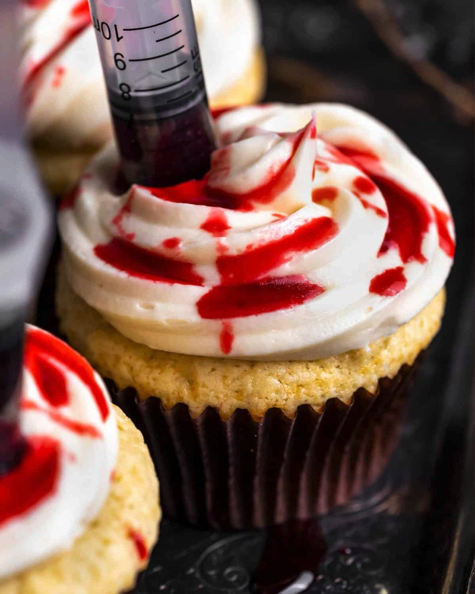 BLOODY Vanilla Cupcakes via The Chunky Chef
#VanillaCupcakeDay
#GhastlyGastronomy