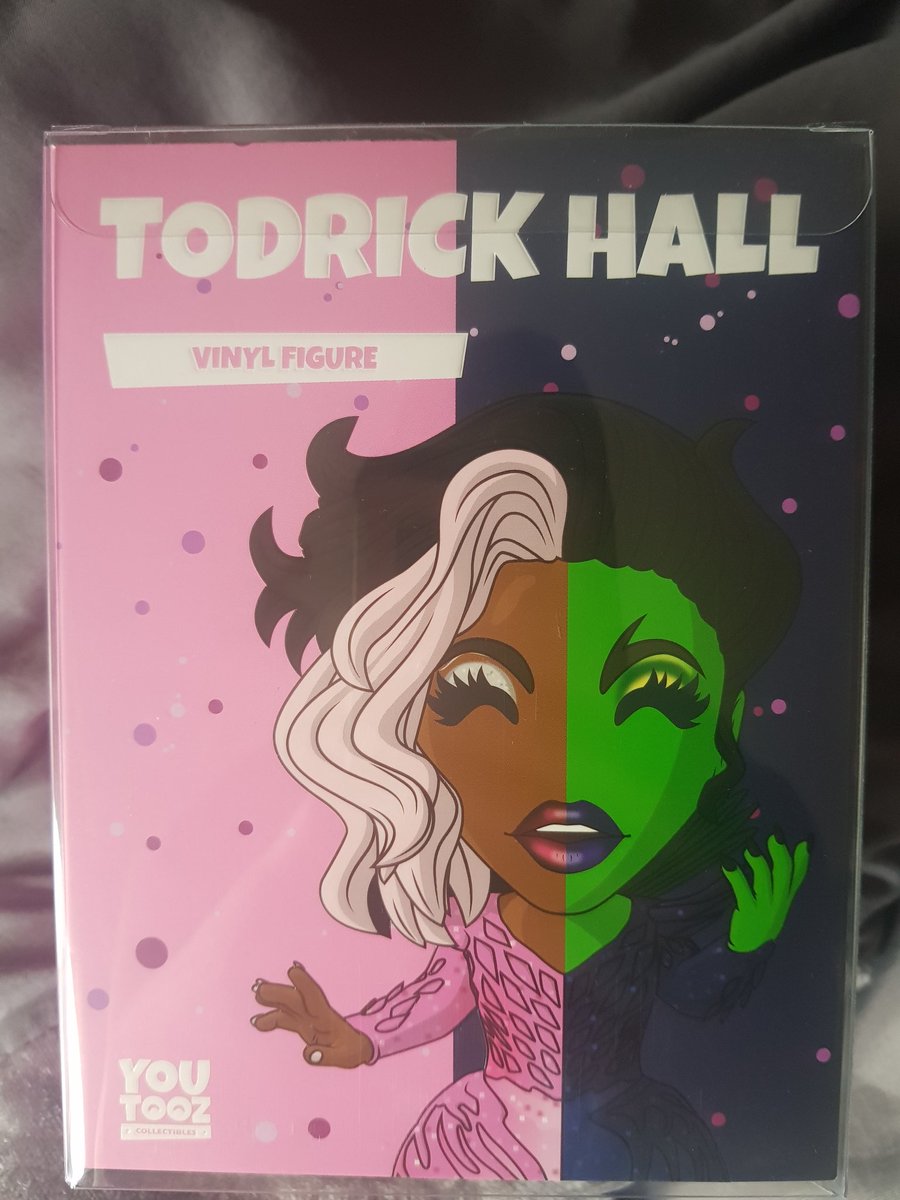 CoreyScottish's tweet photo. Todrick hall figure came I freaking love it!! What a Queen @todrick 👑👑🔥🔥🔥❤❤ https://t.co/P4kESbTOOb
