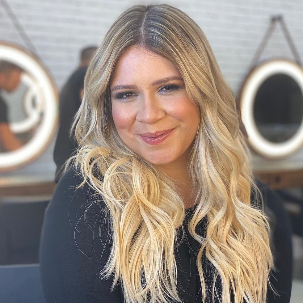 Fc_LuaB_F's tweet photo. Ainda é tão difícil acreditar que você se foi 💔😭 @MariliaMReal https://t.co/dudmY2GRGF
