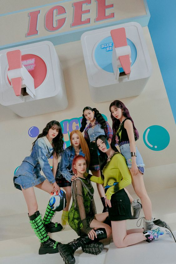 aristan_txt's tweet photo. I vote #stayc for #MAMAVOTE 2021 https://t.co/oO0fQle4k7