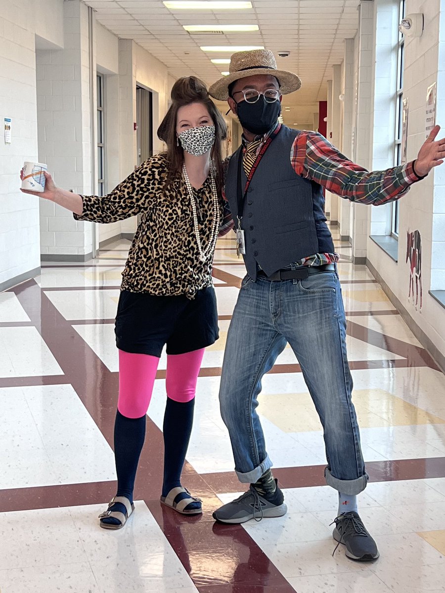 Lindsay Strickland tweet media