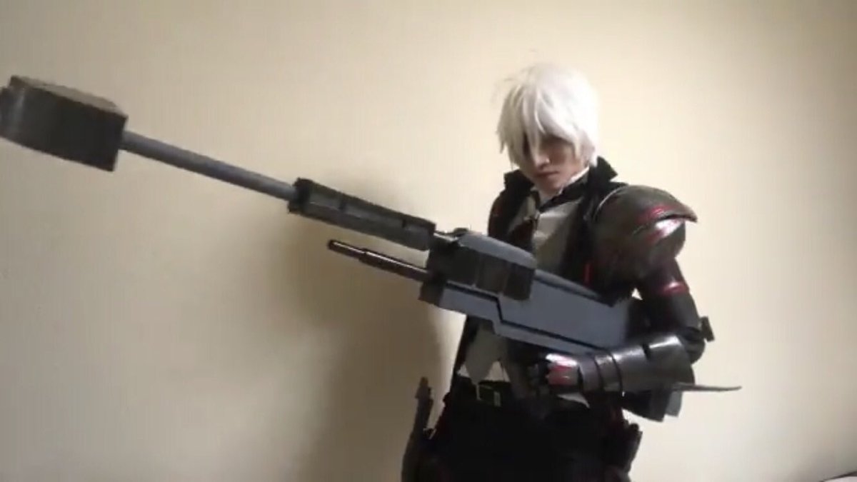 ありふれた職業で世界最強　武器　コスプレ　ドンナー&シュラーク 良い銃の日 ありふれた職業で世界最強 南雲ハジメ そろそろドンナー