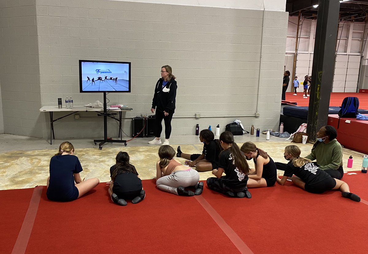Heatwave and Firestorm working on “film” to look for areas of growth before the next competition. Love it!  #dancelikeatwister #dance #mocopoms #WednesdayMotivation