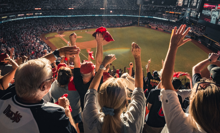 There's nothing quite like live sport. And yet research from Deloitte shows interest in live sporting events was stagnating even before the pandemic. <a href="/JuliaTweets/">Julia Martensen</a> of <a href="/ServiceNow/">ServiceNow</a> explores solutions that put the remote experiences on par with in-person ones buff.ly/3ok6f33