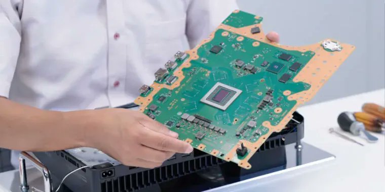 CraigMilroy's tweet image. Hacking group says it has found encryption keys needed to unlock the #PS5
#Fail0verflow announcement suggests a private exploit to expose system's secure kernel. buff.ly/3C2Asbw via @arstechnica #CyberSecurity #DataSecurity #cloud #gametech