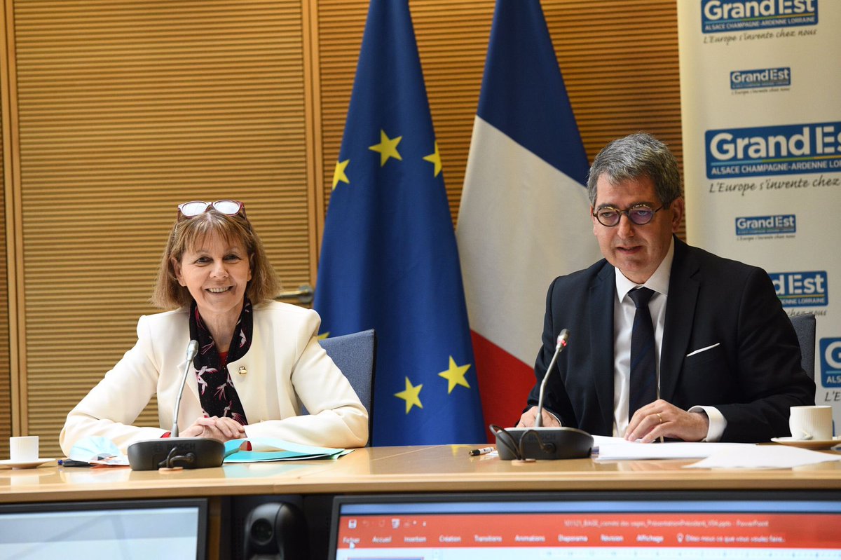 JeanROTTNER's tweet photo. [#BusinessAct]
Avec @Prefet67 et nos partenaires économiques et sociaux nous avons préparé le @360GrandEst. 
➡️ Passer d’une logique de guichet à une logique d’accompagnement de la relance. 
➡️ Répondre à nos responsabilités communes en matière de main d’œuvre. https://t.co/KhyQzIfAFq